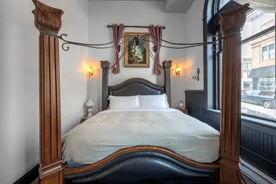 Image de Oliver Inn | Suite 9 | Knudsen