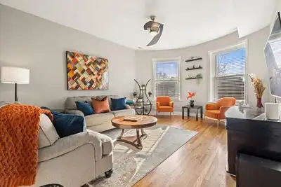 Image de Spacious 3br Family Stay w/ Central Air & Patio; Near Lakefront and UChicago