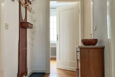 Image de Pet-friendly family apartment with terrace in a small villa.