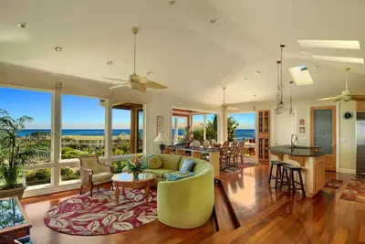 Image de As Seen on Tv, Luxe Oceanview Villa, ACs, Heated Pool, Walk to Beaches