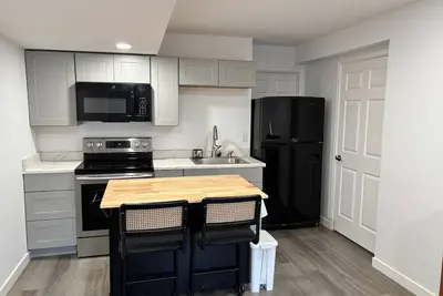Image de Charming 2-bedroom with WiFi and Ac in Aurora