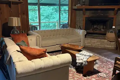 Image de Newly renovated cabin on Lake Millwood, Saratoga Landing