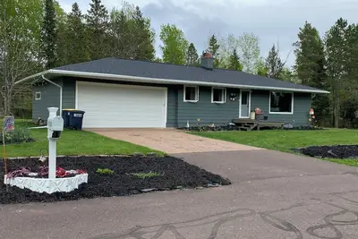 Image de Chill out with a charming 2-bedroom house in Ironwood with WiFi and Ac