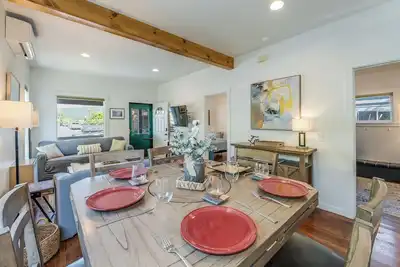 Image de New! Downtown Whitefish home with river and trail access