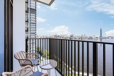 Image de Brand New Creek Home w/ Panoramic Water View