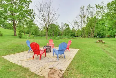 Image de Walk to Saylors Lake: Townhome w/ Shared Perks!