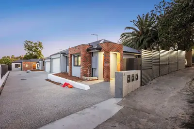Image de Whole House | 3 bedroom & 2 bathroom | Premium Getaway | For Up to 4 People