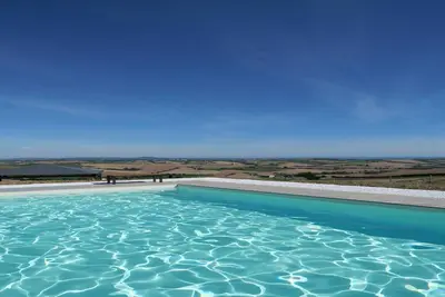 Image de Appartement à Marche avec vue mer et piscine