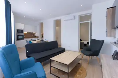 Image de Appartement à Cannes avec 3 chambres à coucher, 6 couchages