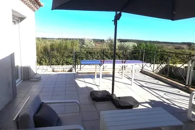 Image de Appartement cosy, et terrasse spacieuse