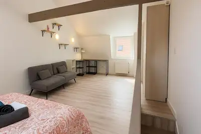 Image de Maison spacieuse à Lambersart avec 2 chambres confortables! 10 minutes de Lille
