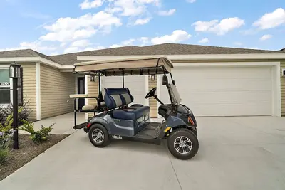 Image de Cowart Designer Home at Shady Brook