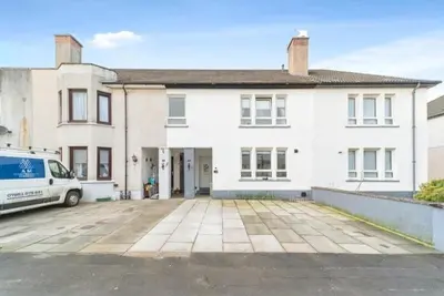 Image de Luxury House in Glasgow – Stylish Comfort with Garden Views and Private parking