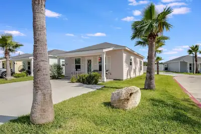 Image de Welcome to Nauta Mirage a charming coastal retreat in Rockport, Texas