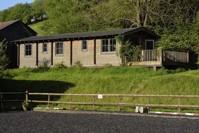 Image de Tucked Away Log Cabin on Welsh Hill Farm