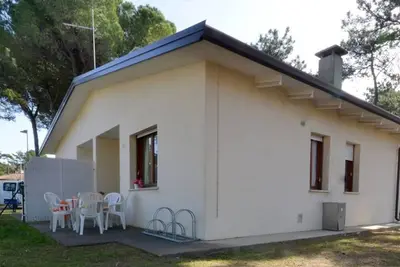 Image de Séjour en bungalow calme, parfait pour vos vacances
