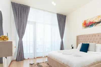 Image de Premium 1br - Full Canal View - Near Business Bay Marine Transport Station
