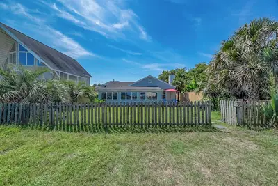 Image de Charming 3-bedroom house with Ac, WiFi in fantastic Hampton