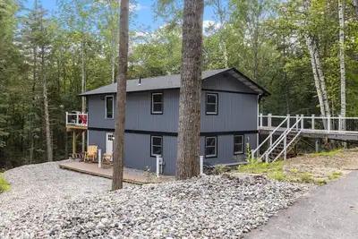 Image de White Mountain Getaway;Hike and Ski Nearby