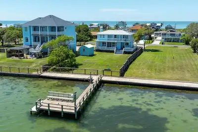 Image de Mermaid Cove - Private Fishing Pier