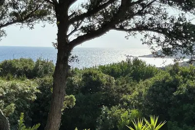 Image de House with sea view, close to the beach, air conditioning, Tv, private garden