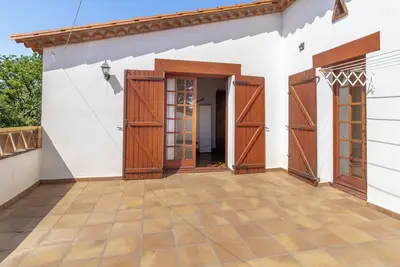 Image de Ca la Goyi: swimming pool, games room, petanque, table soccer, ping-pong. . . All in one.