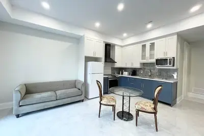 Image de Luxury Suite in New Custom Home