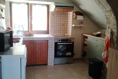 Image de Le Mas Gorce vous offre un cadre champêtre calme, avec un extérieur spacieux.