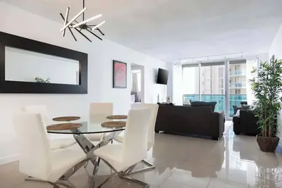 Image de Beachfront 1 Br Apartment with Kitchen- Sian