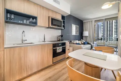 Image de Exquisite 2-bedroom apartment in the best Downtown Miami location