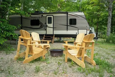 Image de Spacious Sportsman Rv | Luxury Glamping by Grotto