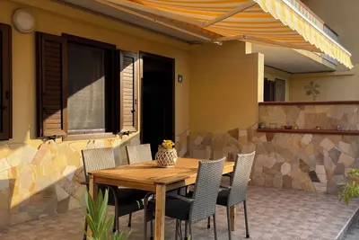 Image de Villa near the sea with large veranda *Albachiara by the sea*