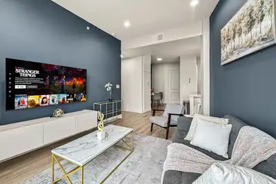 Image de Luxury 2bd | Deep Ellum | Free Parking | Pool+Gym