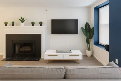 Image de Cozy Downtown Cleveland Loft