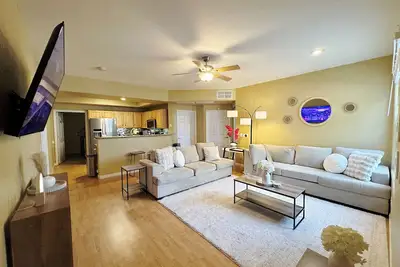 Image de Spacious 2bd/2ba Condo With Pool and Fitness Center