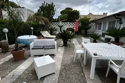 Image de Appartement 'Vivì Due' avec vue sur la mer, Wi-Fi et climatisation
