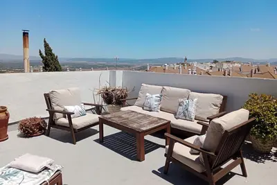 Image de Maison de vacances 'Colina' avec vue sur les montagnes, terrasse privée et Wi-Fi