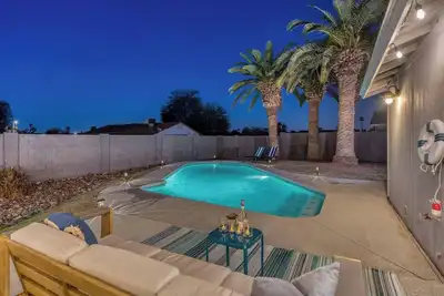 Image de The Best getaway in the desert with heated Pool!