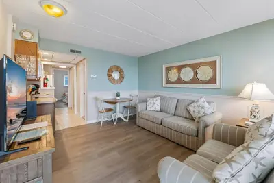 Image de 3110 Atlantic Ave, Unit 304