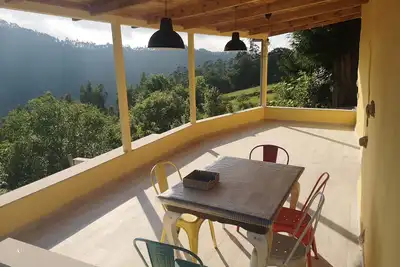 Image de Charming Country House in Asturias with Mountain Views – La Roza