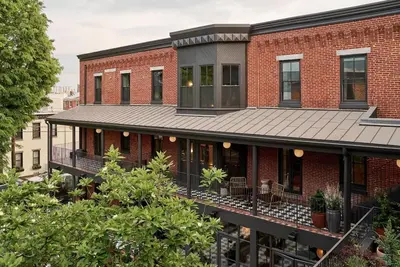 Image de 4 Suites in Philadelphia – Urban Comfort with Walkable Access to the City