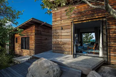 Image de The Pavilions\nPrivate & Exclusive Island home, gorgeous Corral sea views