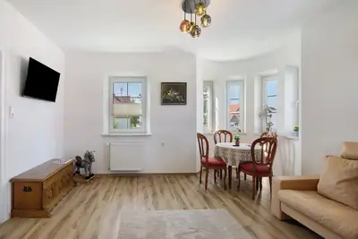 Image de Appartement 'Romantika - Fewo Og Rechts' avec jardin commun, balcon et Wi-Fi