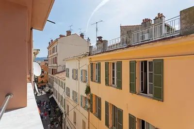 Image de Appartement à Cannes avec 3 chambres à coucher, 8 couchages