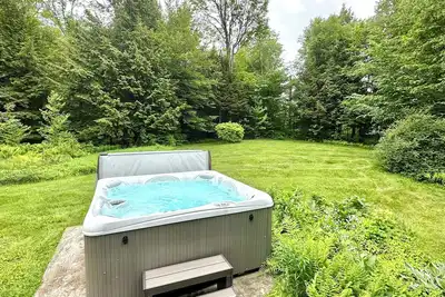 Image de Secluded Mad River Valley Home with Hot Tub