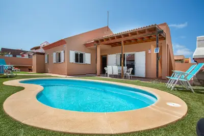 Image de Maison de vacances \"Marina\" avec vue sur la montagne, piscine privée et Wi-Fi