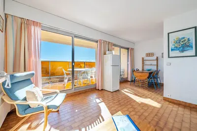 Image de Studio pour 6 personnes avec Wi-Fi et vue mer Ă Roquebrune-Cap-Martin