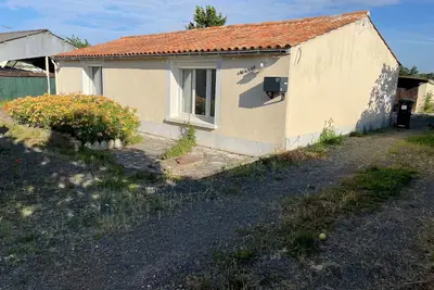 Image de Maison rénovée au calme, animaux admis, 5 personnes