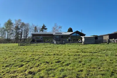 Image de Viewpoint Lodge with Wood-Fired Hot Tub in Much Wenlock - 8 bedrooms available