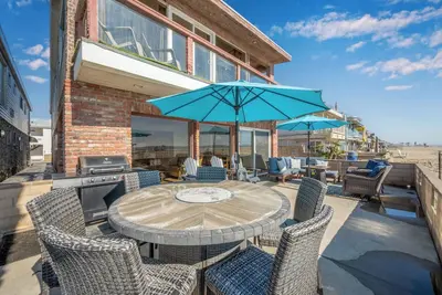 Image de Oceanfront 3-Bedroom Home with Private Patio